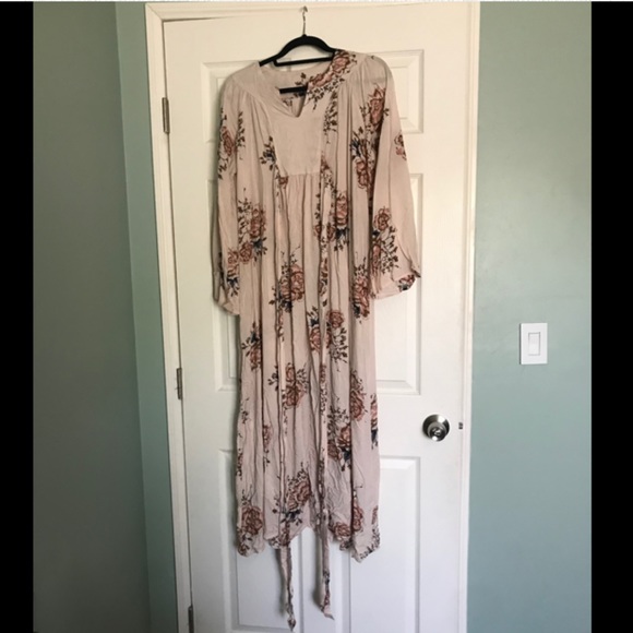 💕💕CUTE DRESS💕💕 - Picture 1 of 7